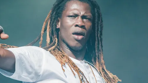 Doums dénonce Gims « Le vrai mauvais c’est pas Booba, Gims est bien...