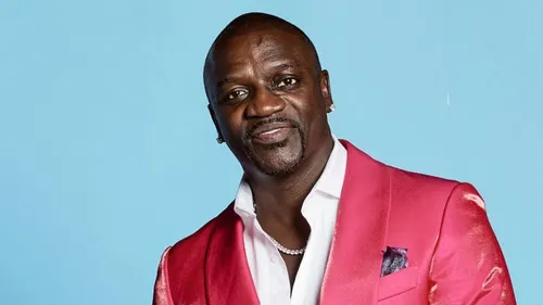 L'artiste Akon mis à l'index pour ses propos sur les femmes (vidéo)