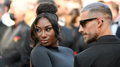 Aya Nakamura raconte son altercation avec son ex : "étranglement et...