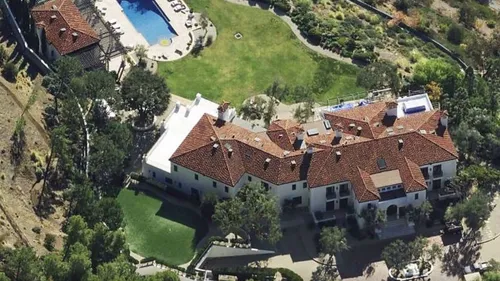 Drake et son manoir à 63 millions de dollars.