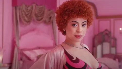 Ice Spice annonce la fin de l'enregistrement de 'Y2K' son nouvel album