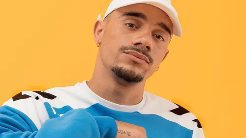  « Ça m’a touché » : Mister V se confie sur les critiques...