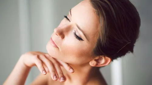 Astra Zeneca : un mannequin de 39 ans décède