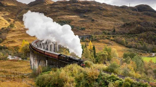 Changement écologique : le Poudlard Express échange la vapeur...