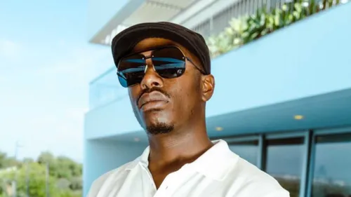 WeRenoi dévoile un bout de son nouveau morceau sur les réseaux