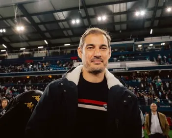 𝐍𝐢𝐜𝐨𝐥𝐚𝐬 𝐒𝐞𝐮𝐛𝐞 𝐢𝐧𝐯𝐢𝐭𝐞́ 𝐝𝐞 𝐥𝐚...