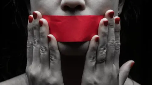 Poursuivre inlassablement la lutte contre les violences envers les...