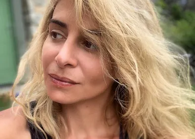 La carte postale de Julie Zenatti à ses fans