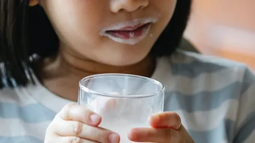 Mauvais goût, drôle d’odeur : des bouteilles de lait rappelées dans...