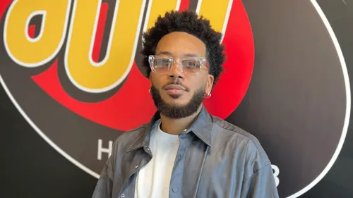 Il est dans le débat de l’album de l’année : discussion avec Jewel...