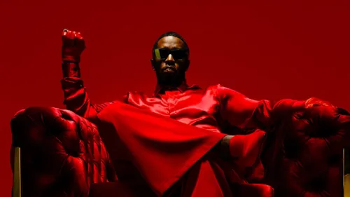 P.Diddy accusé de viol et violences physiques : le rappeur...