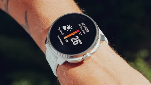 GAGNEZ VOTRE MONTRE CONNECTEE SUUNTO RACE STEEL