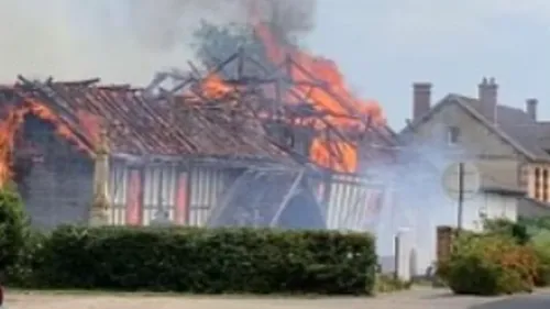 Incendie en cours dans une Eglise 