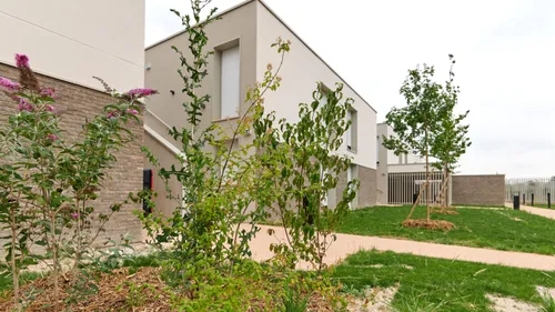 L'Armée du Salut et Plurial Novilia unissent leurs forces pour les...