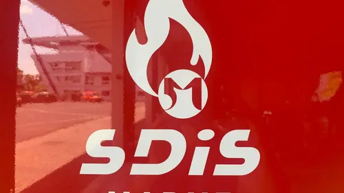 Un mort dans une collision entre une voiture et un camion