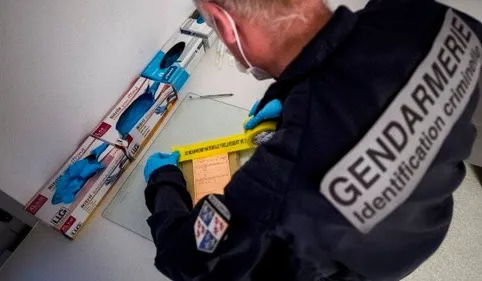 Un gendarme abat son rival, un pompier, et se suicide près de...