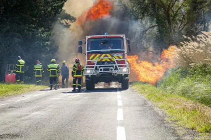 Deux incendies se déclarent en simultanée dans les...