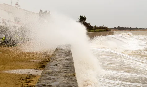 Intempéries: alerte météo pour l'Hérault qui sera en vigilance aux...