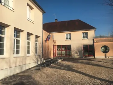 Désertification de l’école de Luyères (Aube).