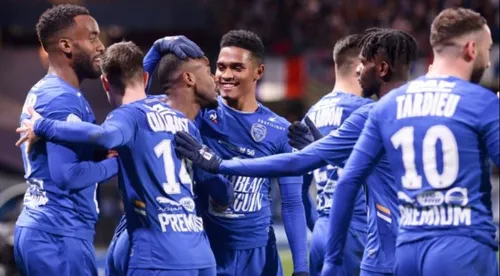 Le derby pour l'Estac