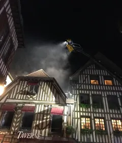 Incendie dans le centre historique de Troyes