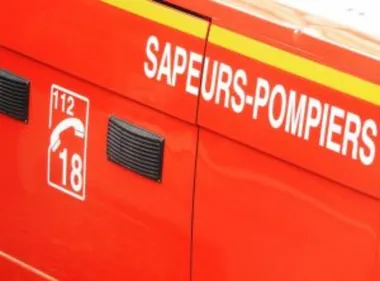 Un violent feu de corps de ferme dans l'Aube