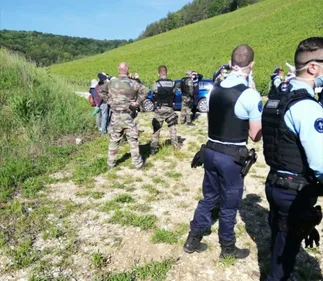 Des ouvriers viticoles vietnamiens arrêtés