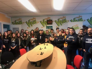 LES ÉLÈVES DU COLLÈGE MAUPAS SUR RADIO VFM