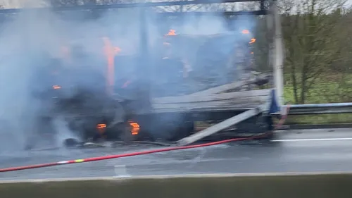 Camion en feu ce matin à la sortie de Villers-Bocage