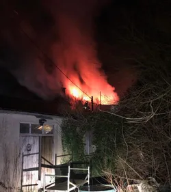 une maison détruite par les flammes à Vaudry !