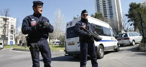 Marseille : Trois agents de police mis en garde à vue pour vol par...