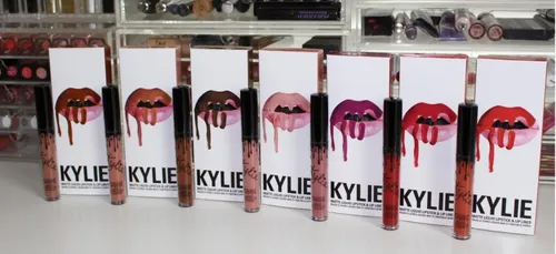 Kylie Jenner: sa marque de cosmétique serait dangereuse pour la...