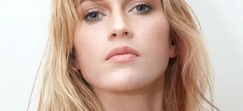 Cette jolie femme dépense 160 000$, juste pour ressembler à Barbie...