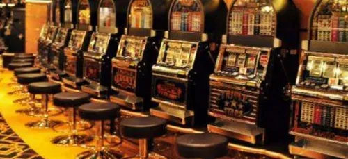 Il gagne 11 millions d'euros au Casino mais préfère continuer de...