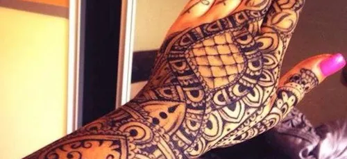 Elle perd son job à cause de son tatouage (photo)