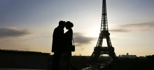 Infidélité : 33% des femmes reconnaissent avoir trompé leur...