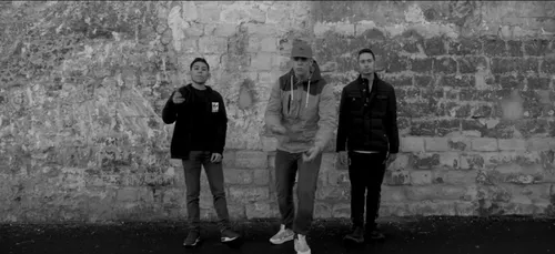 16 M - INTRODUCTION / URBAN STYLE #4