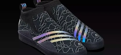 Adidas annonce la collection Snowboarding x BAPE