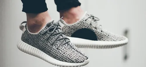 Soldes : les bons plans sneakers et streetwears sont ici !