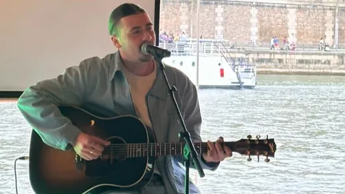 Pierre Garnier détrône tous les anciens de la star ac