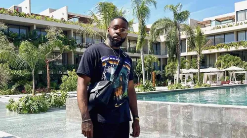 TAYC : PRÉPARE T IL UNE COLLABORATION AVEC UNE GRANDE STAR...