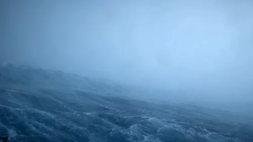 VIDEO. Un robot filme les vagues depuis l'intérieur d'un ouragan