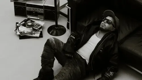 « MANIA » : Hamza lance son nouvel opus et enflamme le rap francophone