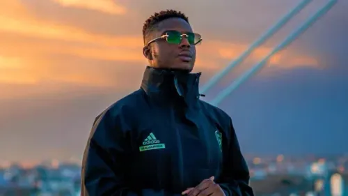 Booba dénonce Ninho : des billets du Stade de France toujours...