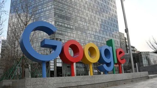 Pékin réplique aux États-Unis en ciblant Google 