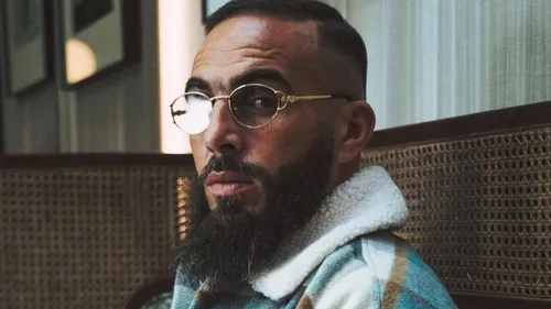 Médine : il répond avec humour à un internaute qui l’accuse de ne...