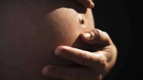 Insolite : elle naît sans vagin, mais tombe enceinte quelques...