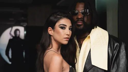 Damso et Milla Lapidus officialisent leur relation.