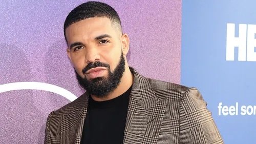 Drake sortira CLB le 3 septembre !