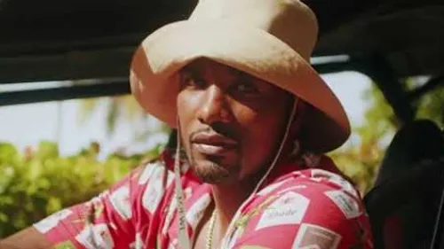 Serge Ibaka - Rumba (feat. Guy2Bezbar)